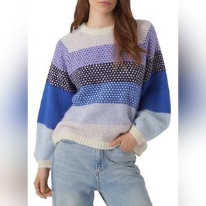 NWOT Vero Moda Sweater